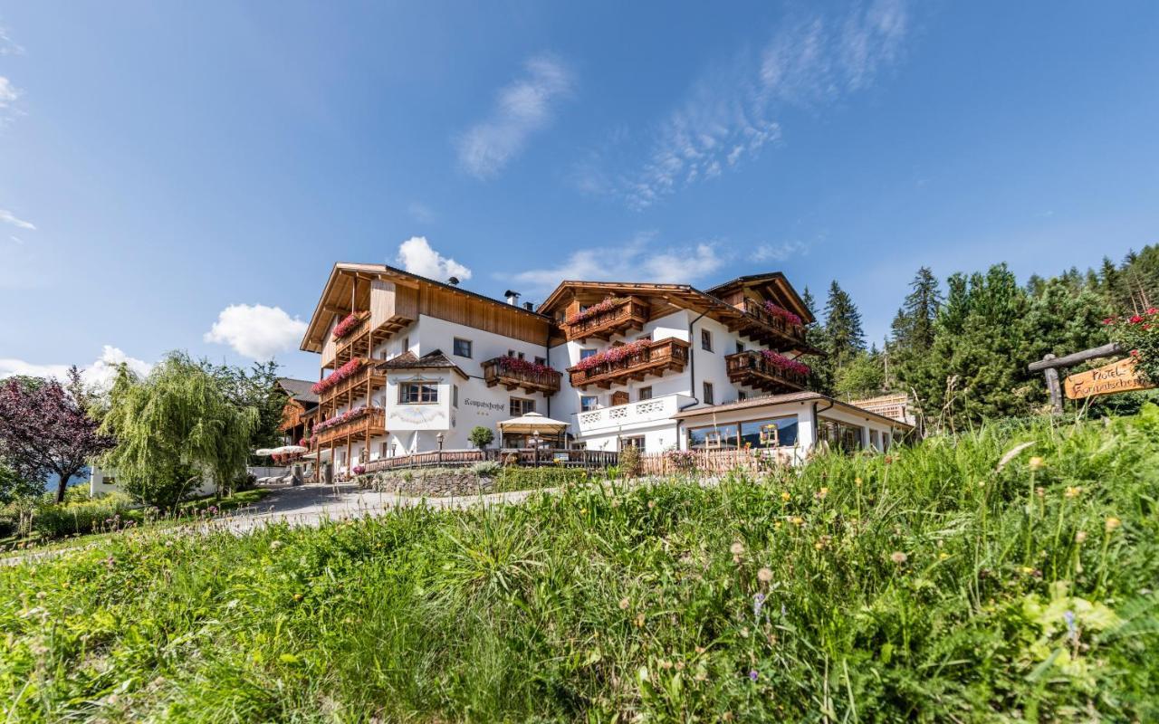 Hotel Kompatscherhof Luson Ngoại thất bức ảnh